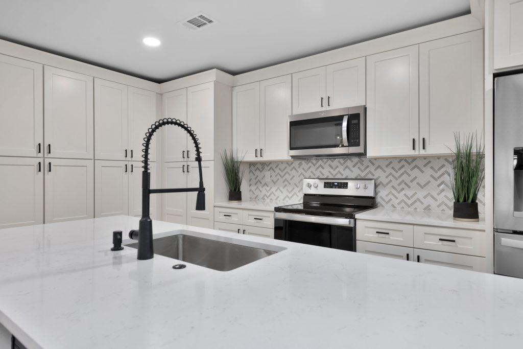 Pawnee 13 2 Cover | Elizabeth Erin Designs | National Interior Design Firm